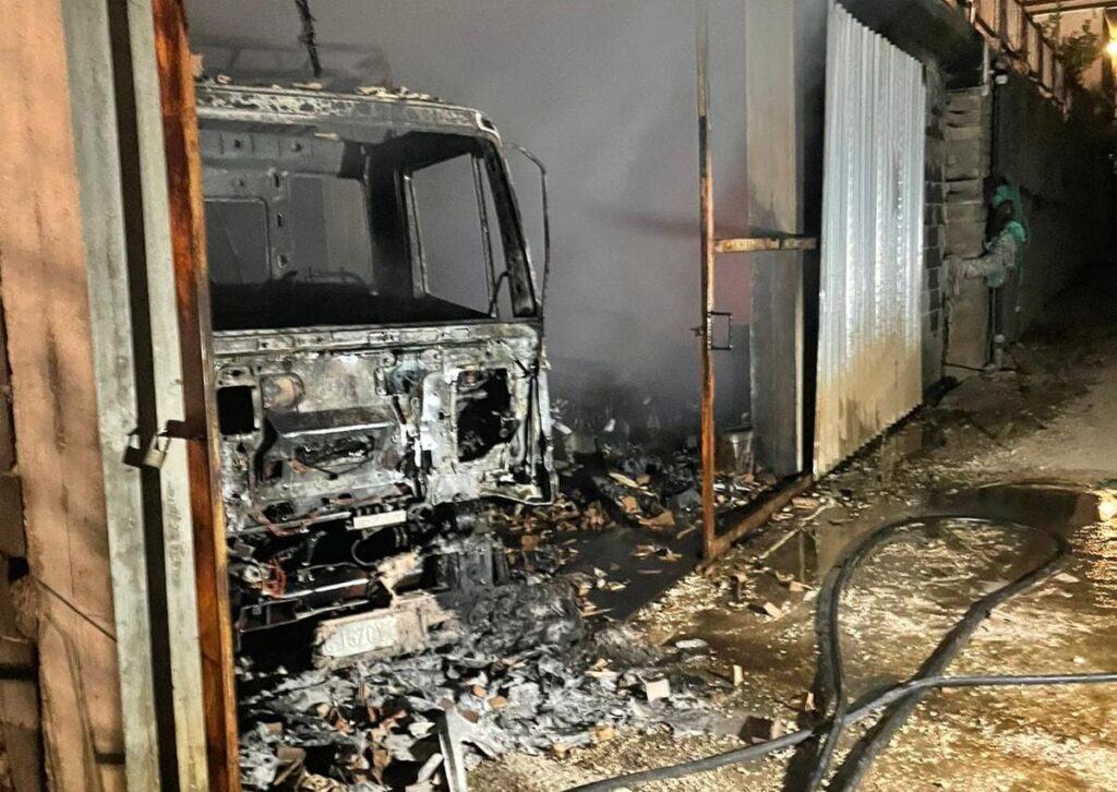 incendio garage velletri