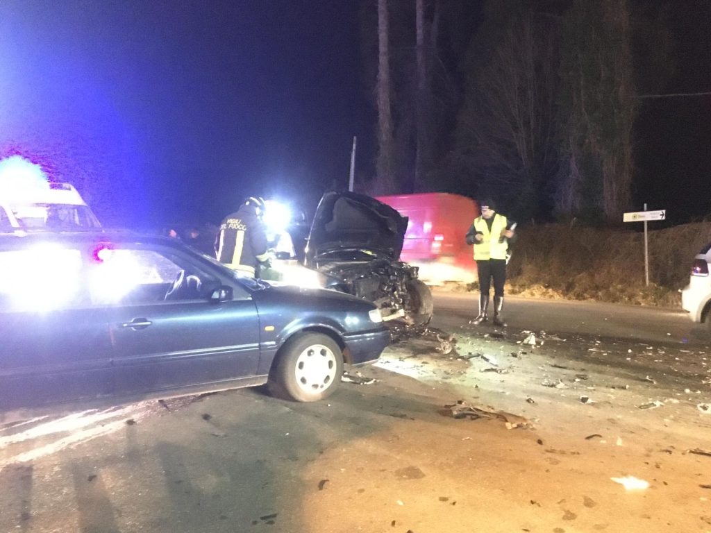 velletri incidente via dei laghi